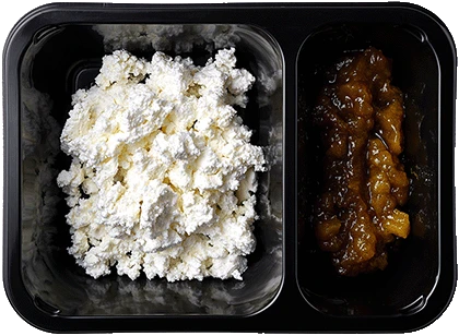 Блюдо: Творог рассыпчатый с чатни из яблок