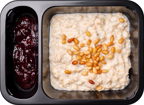 Блюдо: Каша овсяная со смородиной